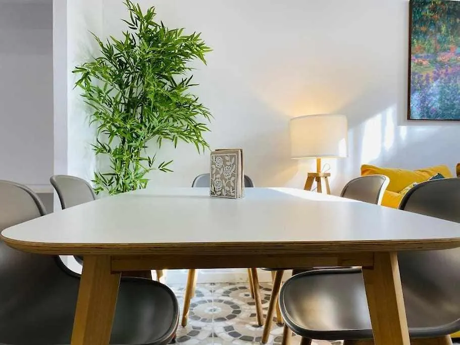 דירות Bazan Apartamento En El Centro De מאלגה